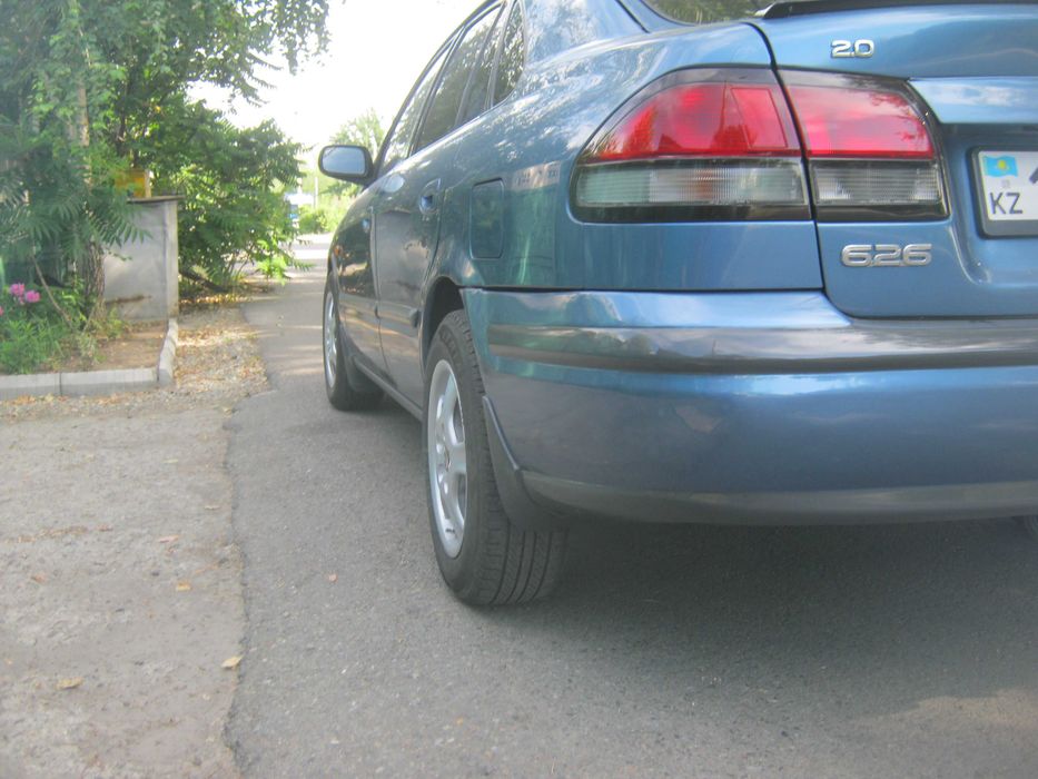 Mazda          626