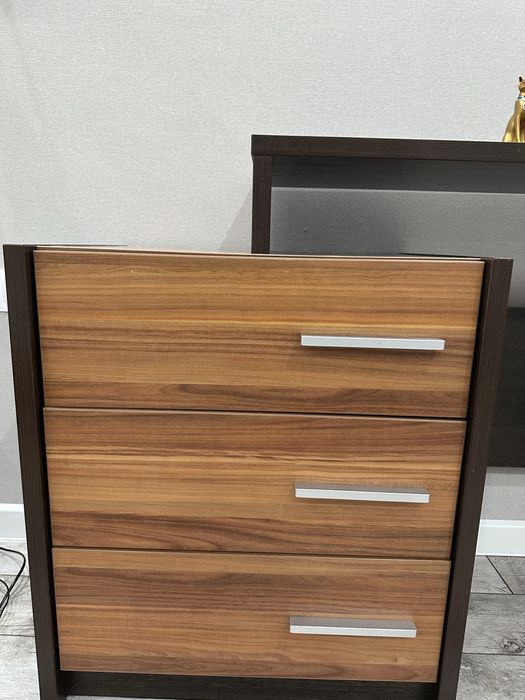 Спальный гарнитур 4 предмета