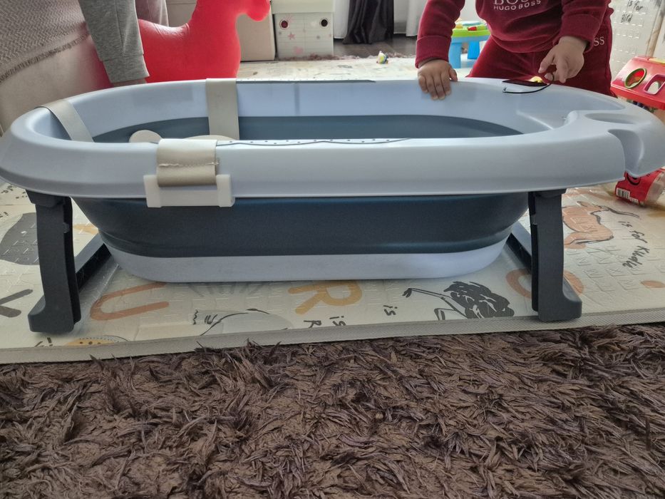 Cada/cadita  bebeluși