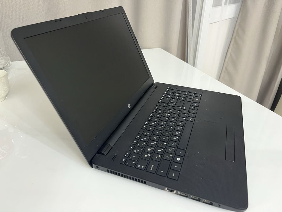 HP  ноутбук  для работы