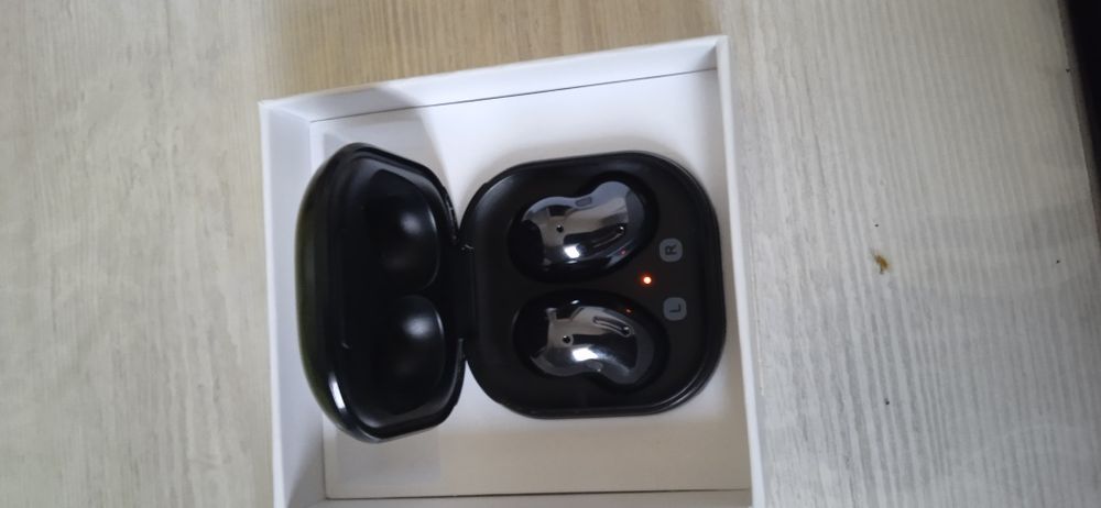 Продаются наушники