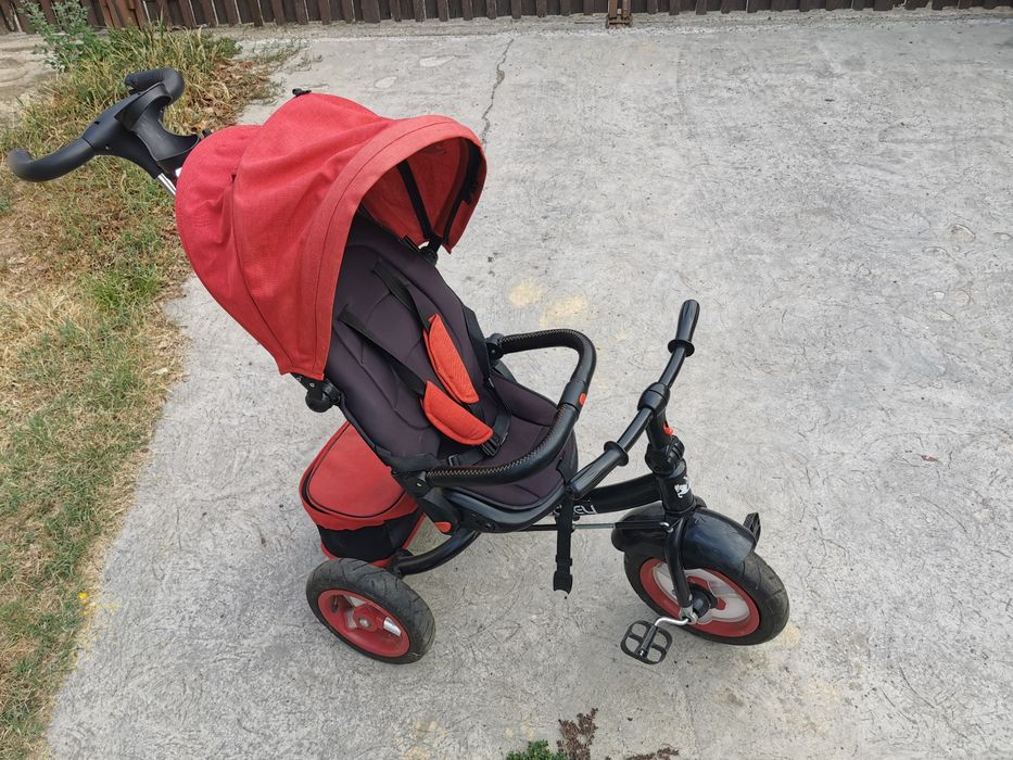 Vand Tricicleta  Jockey Rosu