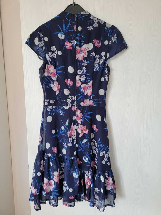 Синя Рокля Orsay 34 размер, офицална, къса, флорални мотиви
