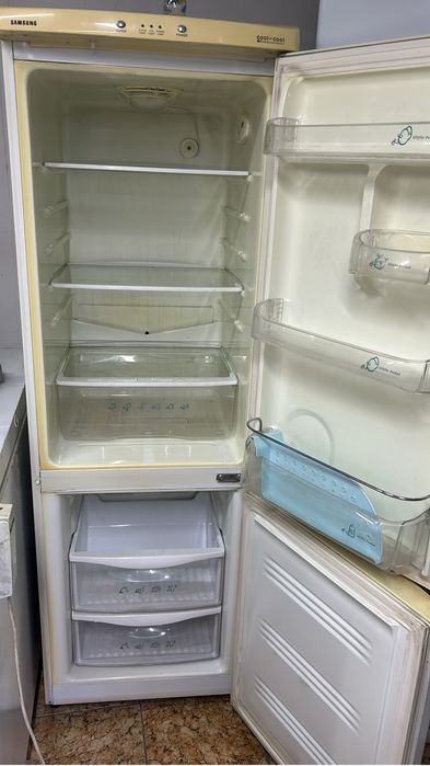 Холодильник lg 40.000