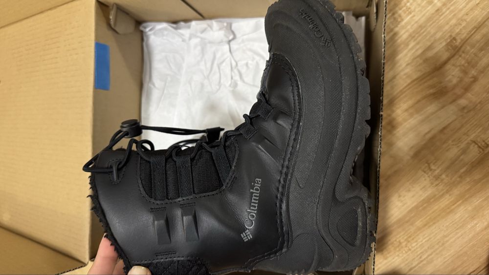 Cizme Columbia nr 33