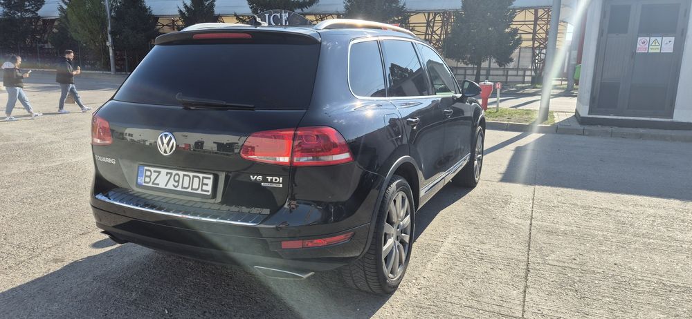VOLKSWAGEN Touareg 2011 — imagine 4