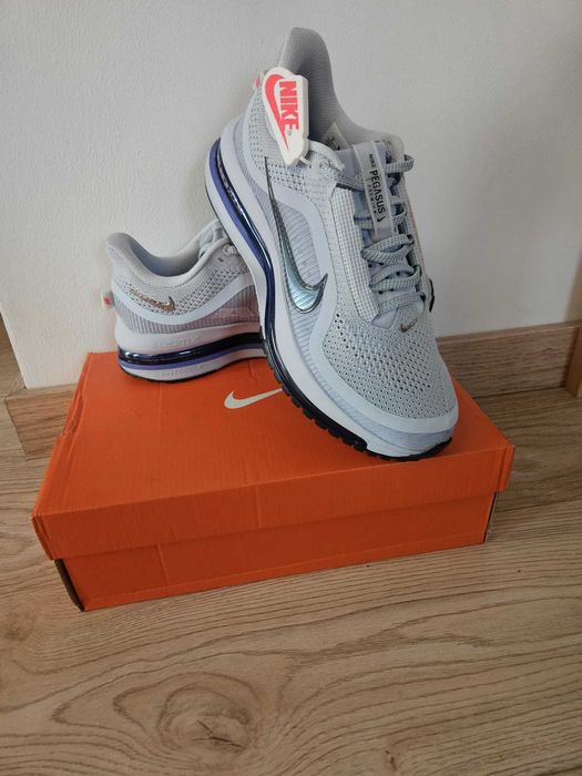Adidasi Nike Pegasus Premium
