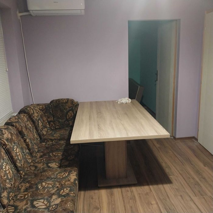 Дава се под наем Тристаен апартамент в Варна, Аспарухово - 65 кв.м за 306 € - Снимка #1