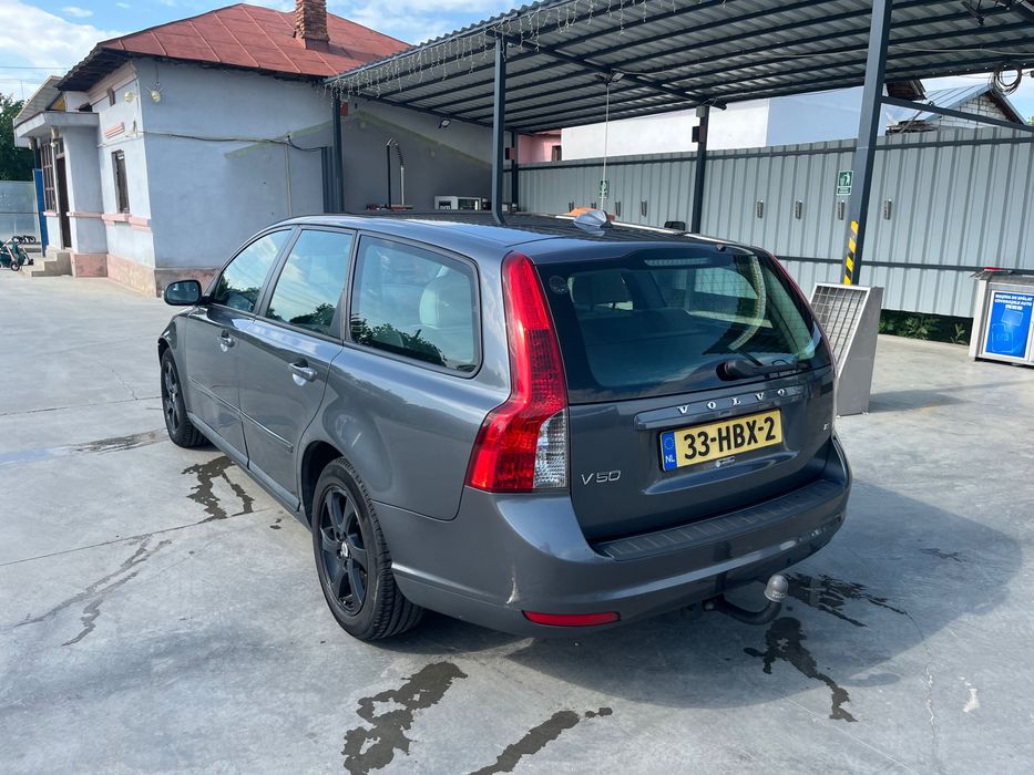 Volvo V 50 stare impecabilă