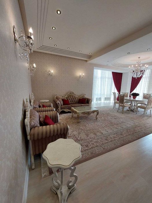 Сдаётся квартира С.Азимова в  Габусе
Ориентир - Японское посольство