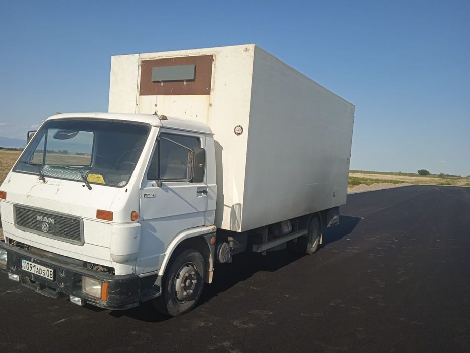 Грузовая машина продается