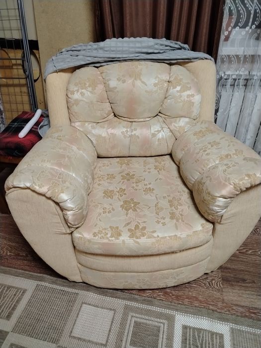 Мягкий уголок Б/у