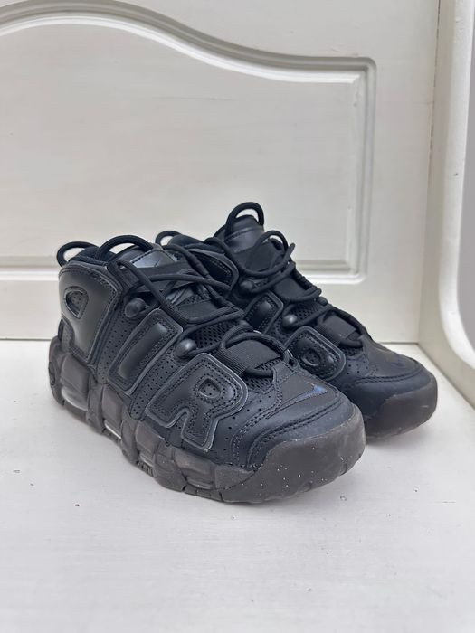 Nike UPTEMPO 36.5