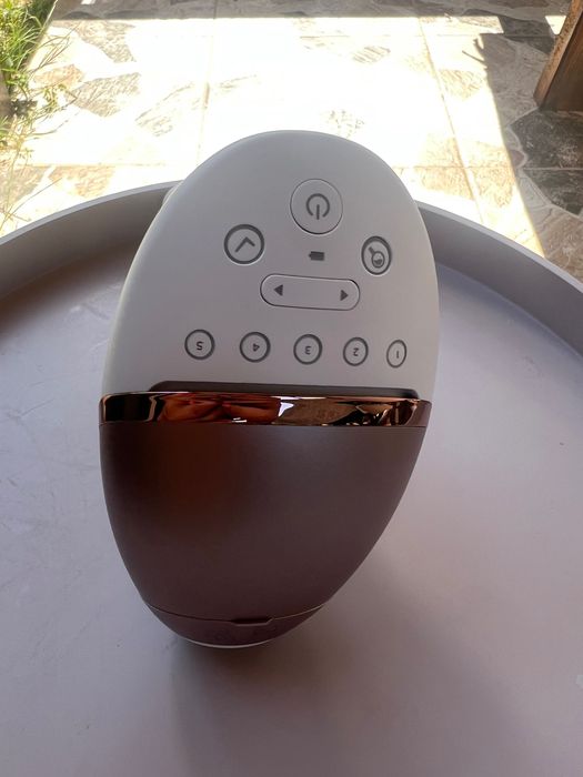 Фотоепилатор Philips Lumea