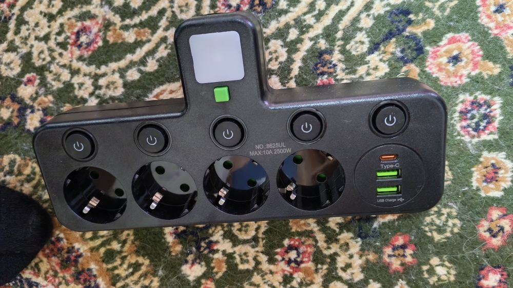 Продам адаптер сетевой фильр