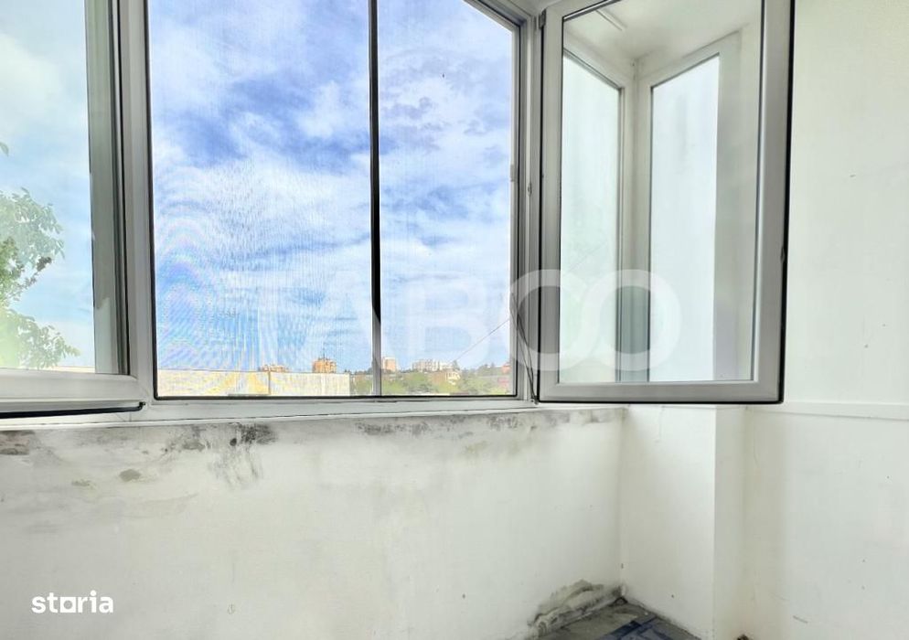 Apartament de vanzare cu 3 camere zona Academia de Muzica in Manastur
