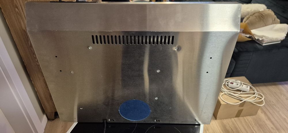 Hotă Pyramis in stare foarte bună