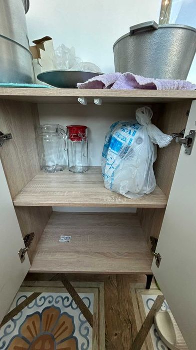 Срочно! Продам шкаф тумба