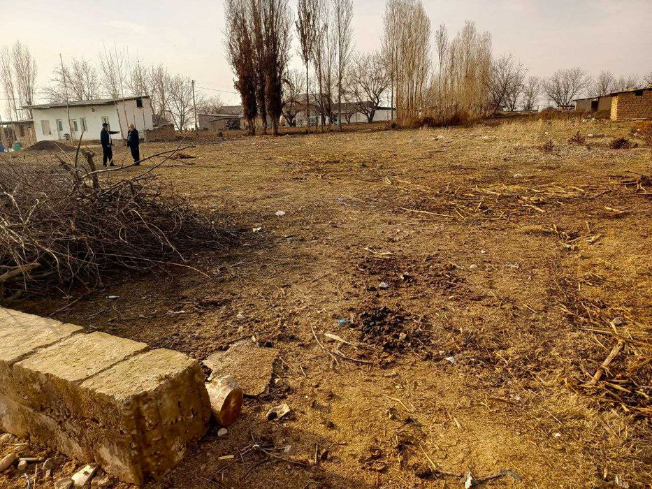 Янгийўл тумани Шўралисой махаласида 16 соток уй сотилади