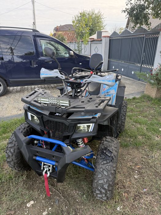 Vand atv de 250 cc cumparat de nou
