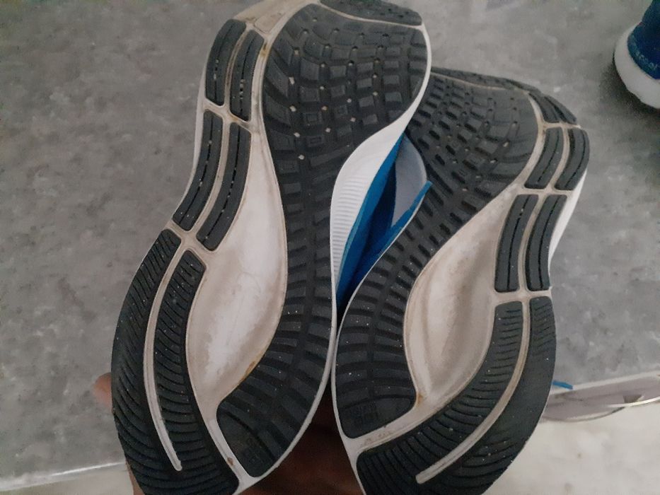 Оригинални мъжки маратонки Adidas.Найк