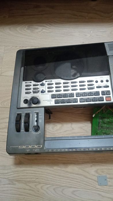 Yamaha psr 9000  dezmembrez