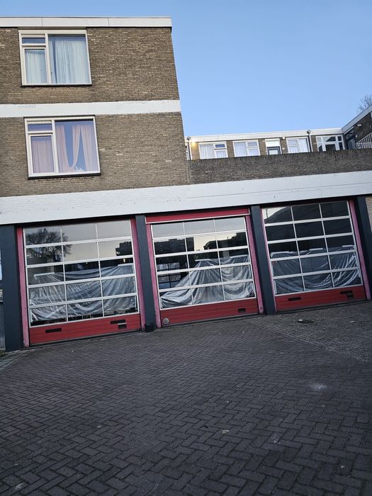 3 врати за гараж