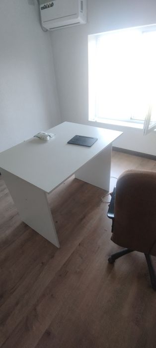 Рабочий стол для работы.