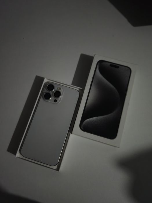 iPhone 15 pro max 8/256 Gb