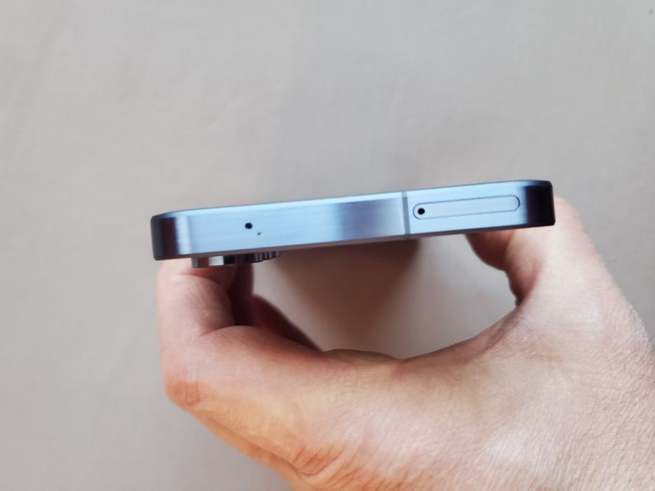 Samsung galaxy A55 нов