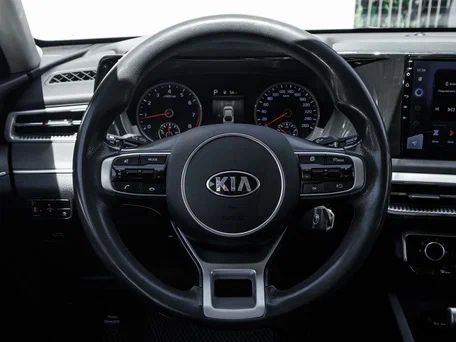 Kia K5 2021год.2.0 LPG Само на части