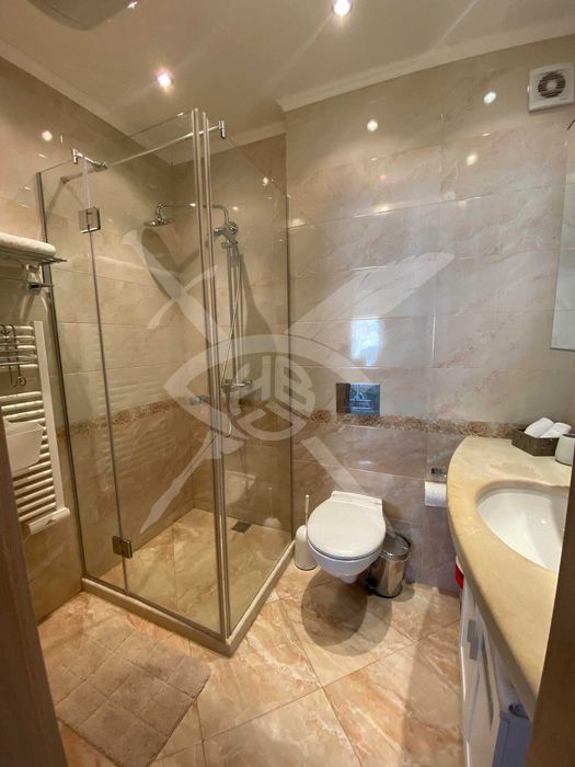 Продава се Двустаен апартамент в Варна, Аспарухово - 105 кв.м за 1143 €/кв.м - Снимка #5