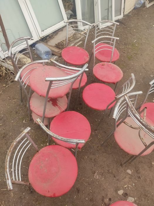 Ошхона стуллари срочно сотилади