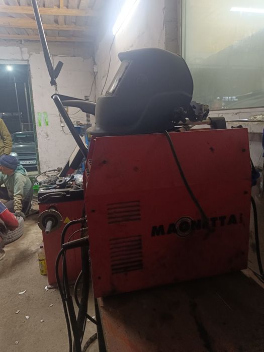 Продам аргон сварочный аппарат 550000