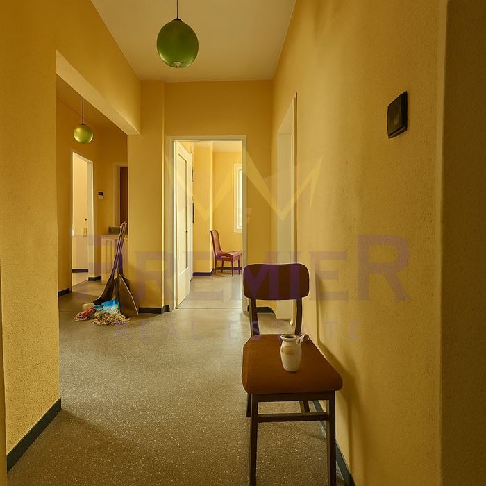 Продава се Многостаен апартамент в Аксаково - 140 кв.м за 1215 €/кв.м - Снимка #2