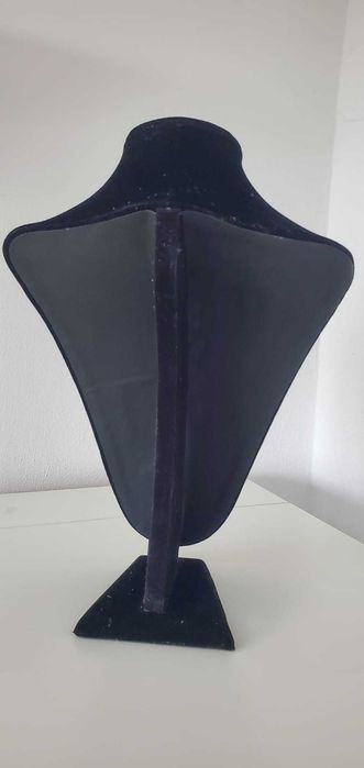 Suport expunere bijuterii coliere și lănțișoare