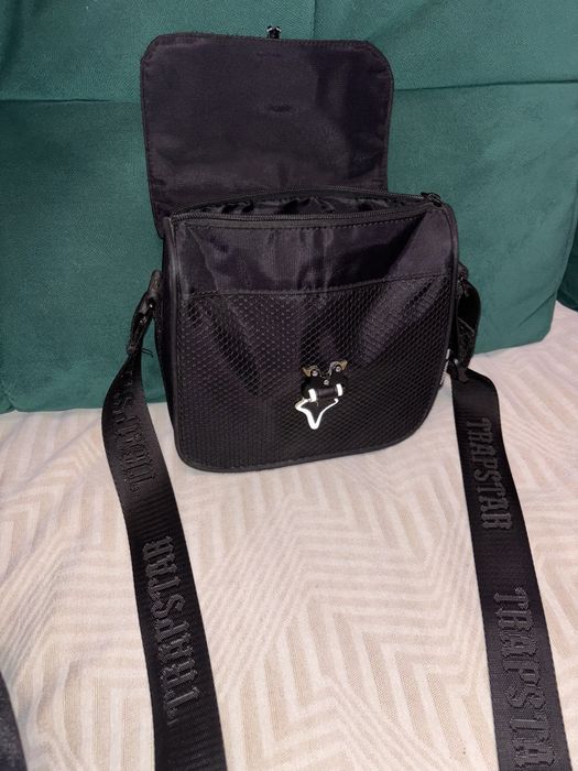 Продам сумку Trapstar