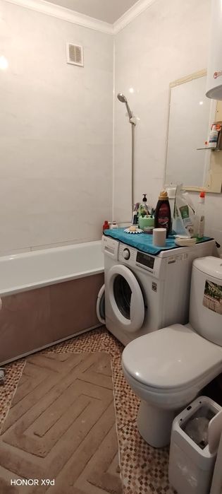 Срочно продам 2 х комн квартиру