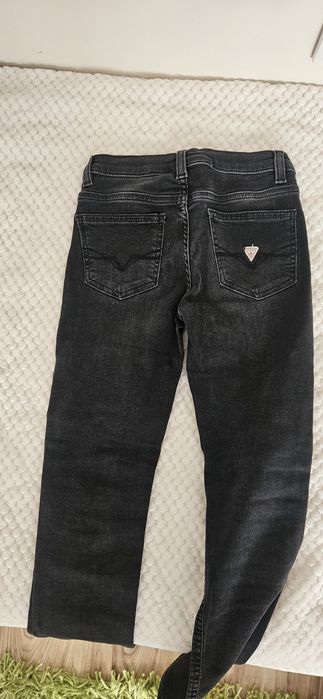 Детски дънки Guess