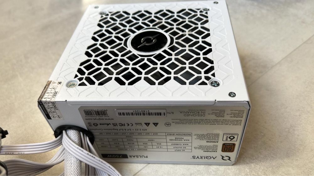 SURSA  PC 750W 80+ branze