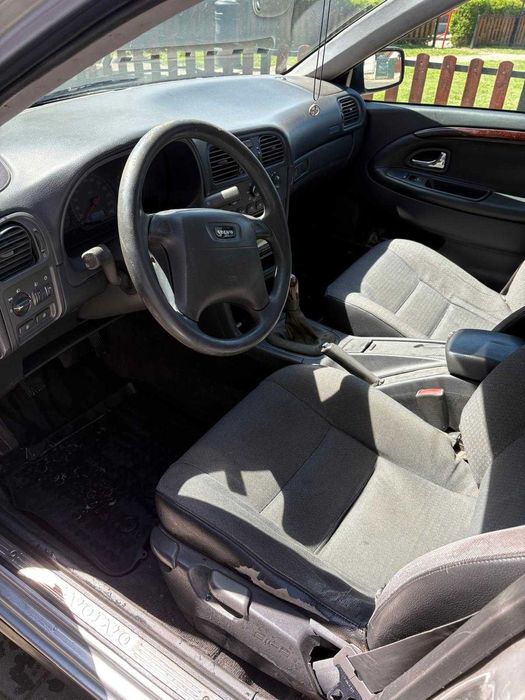 Vand Volvo S40 1.9 TD 115 cp 2002