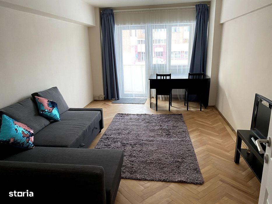 Apartament 3 camere pietonal Racadau