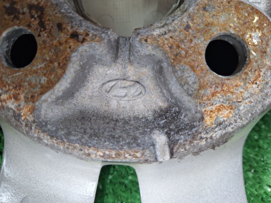 С ДАТЧИЦИ Хюндай i10,Кия-15цола-4/100-оригинални