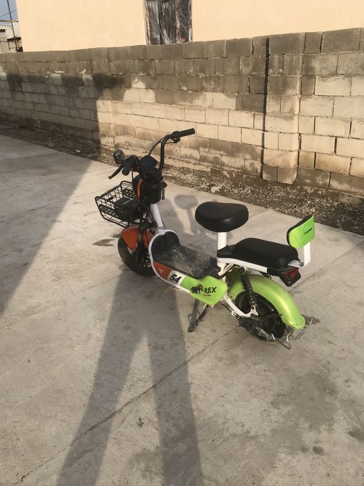 Электро скутер..