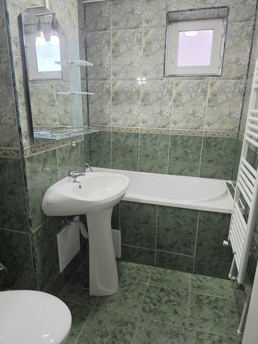 Proprietar – Apartament 2 camere, renovat integral, centrală proprie, Trivale