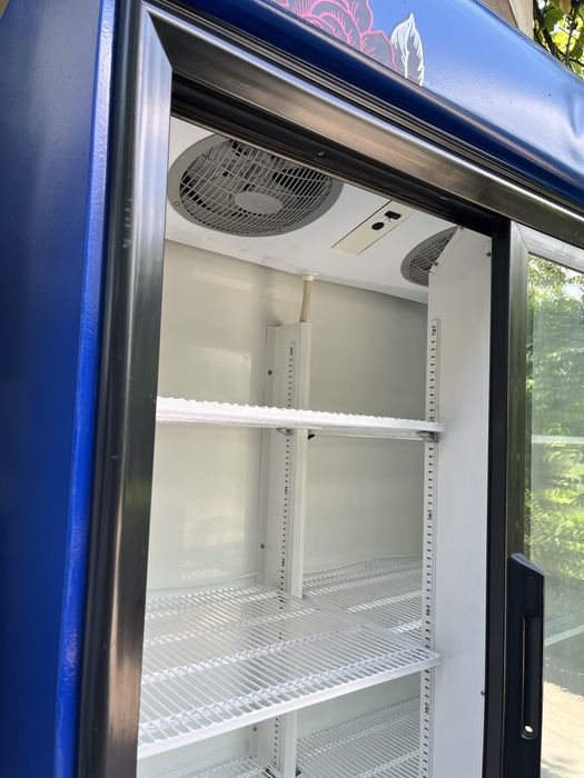 Хладилна витрина хладилна