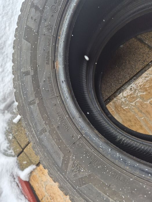 Vând cauciucuri 215/65/16 C M+S 2și2 buc imp Germania