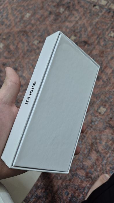 Айфон 15 128гб .