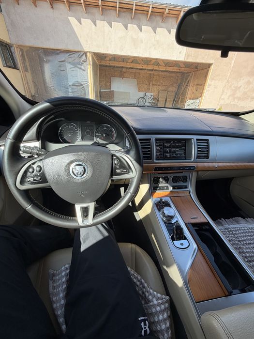 Jaguar Xf 2012 24DT