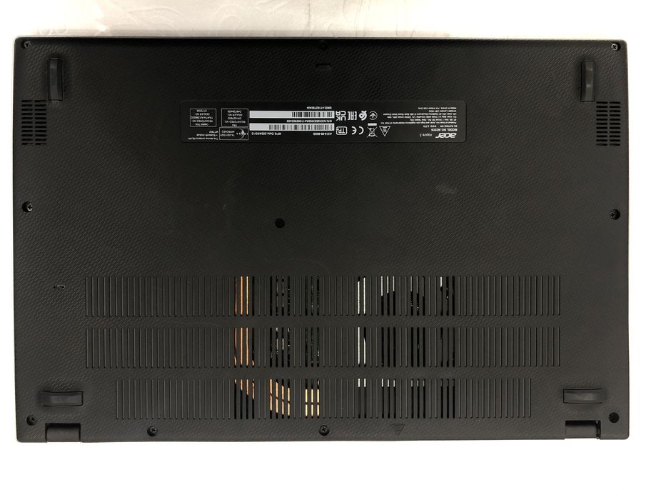 Noutbuk Acer Aspire 3 sotiladi